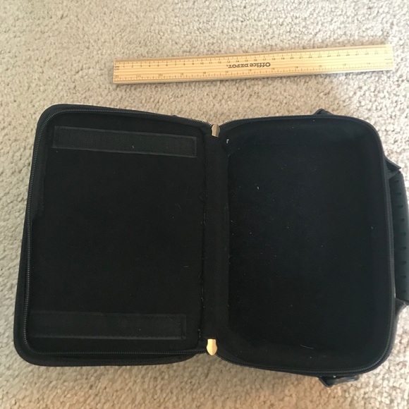 Game Case - Picture 4 of 5